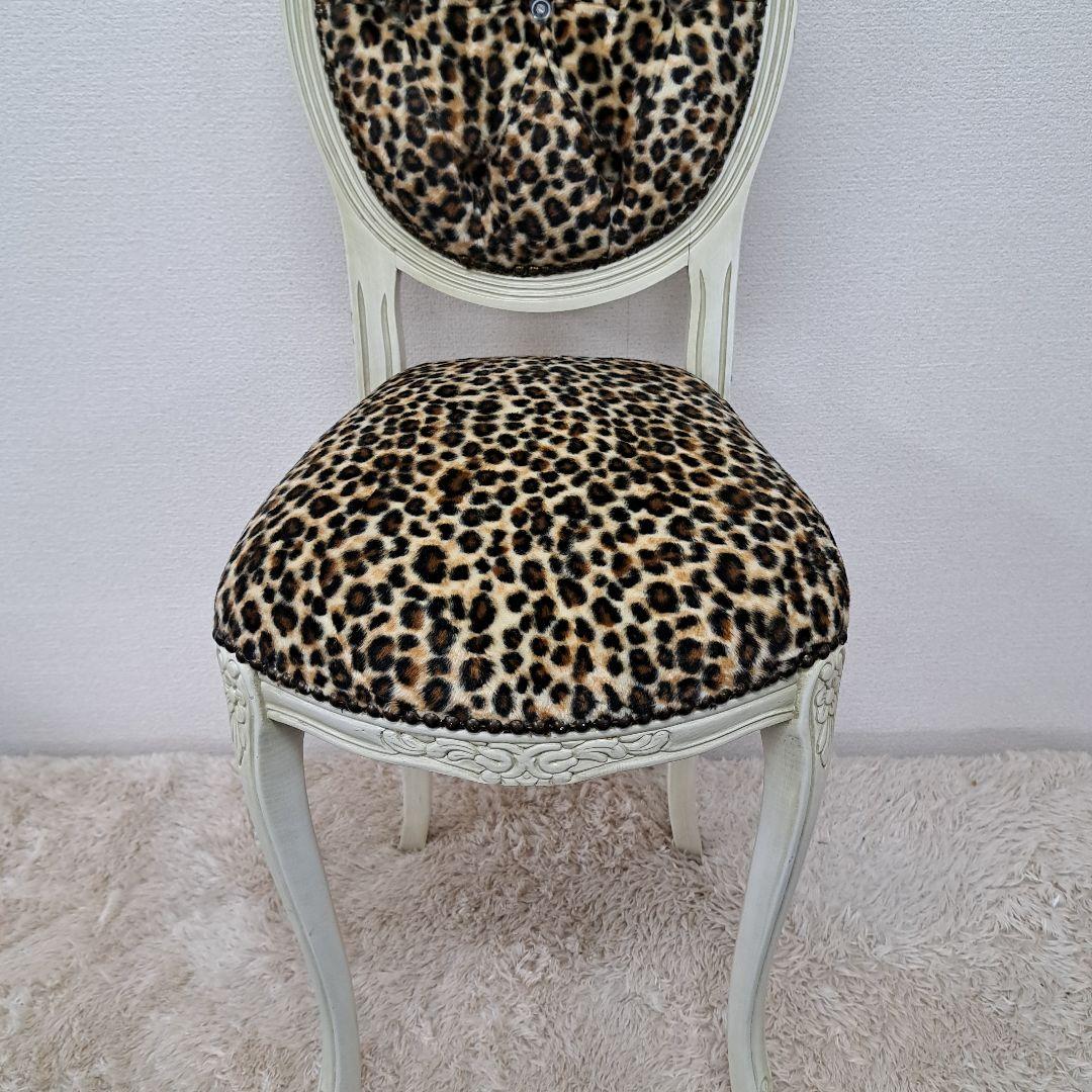 ♡アンティーク　ヒョウ柄 猫脚ダイニングチェア ♡