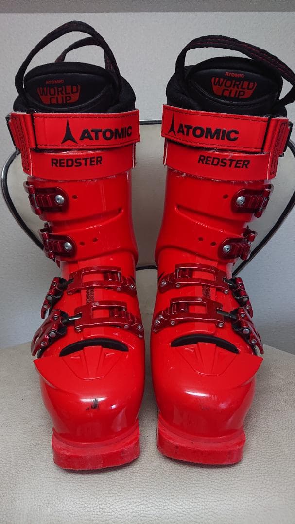 ATOMIC スキー ブーツ レッド ブラック