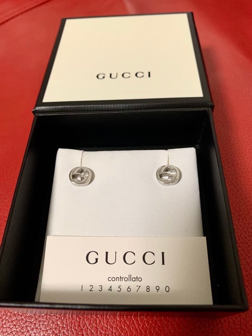 GUCCI ピアス