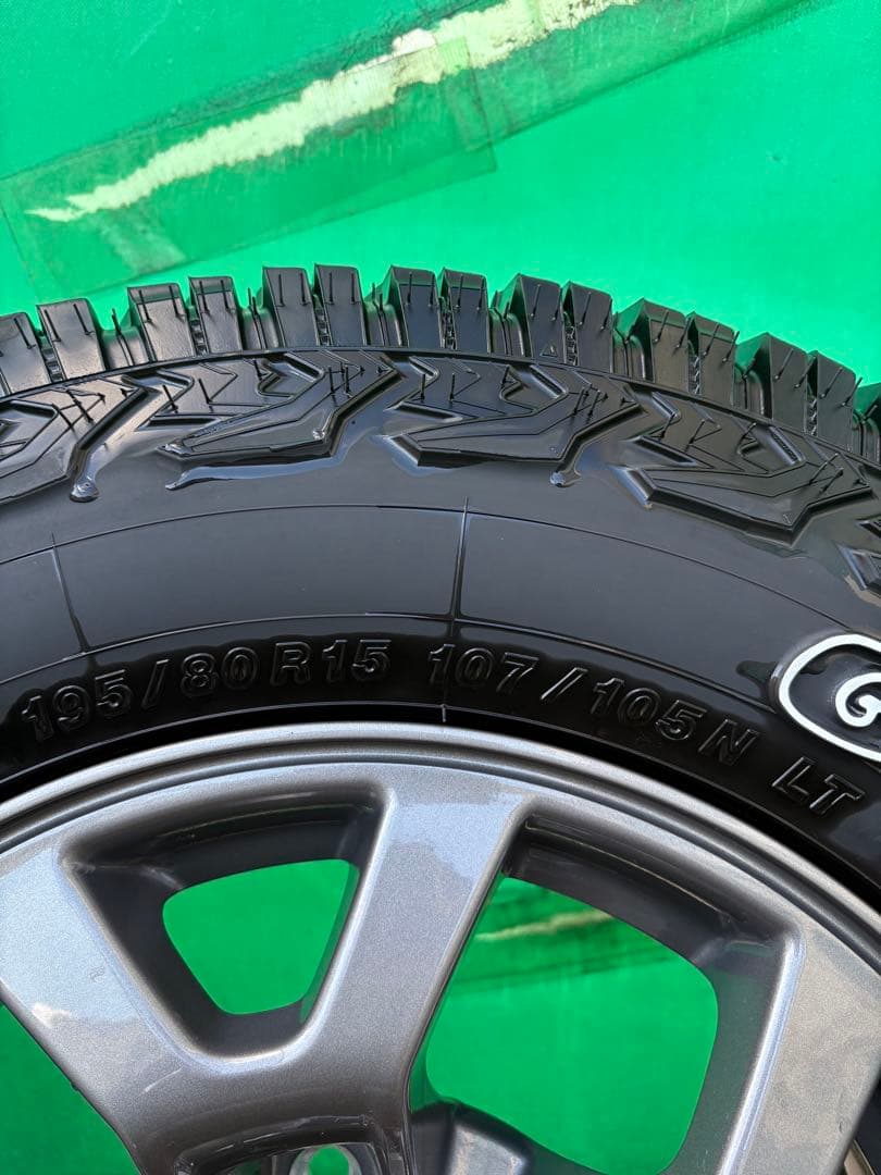 ジムニーシエラ純正ホイルYokohama GEOLANDAR X-AT15インチ