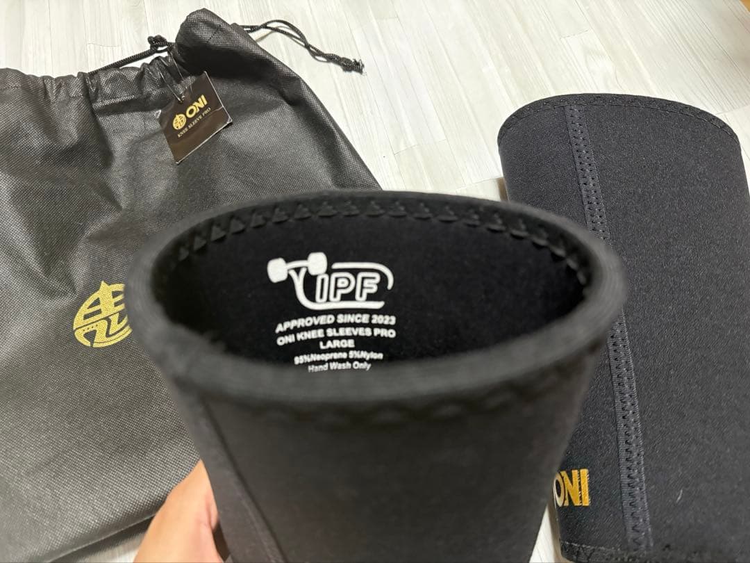 新品未使用【S級】ONIニースリーブPRO IPF公認　鬼プロ　Lサイズ