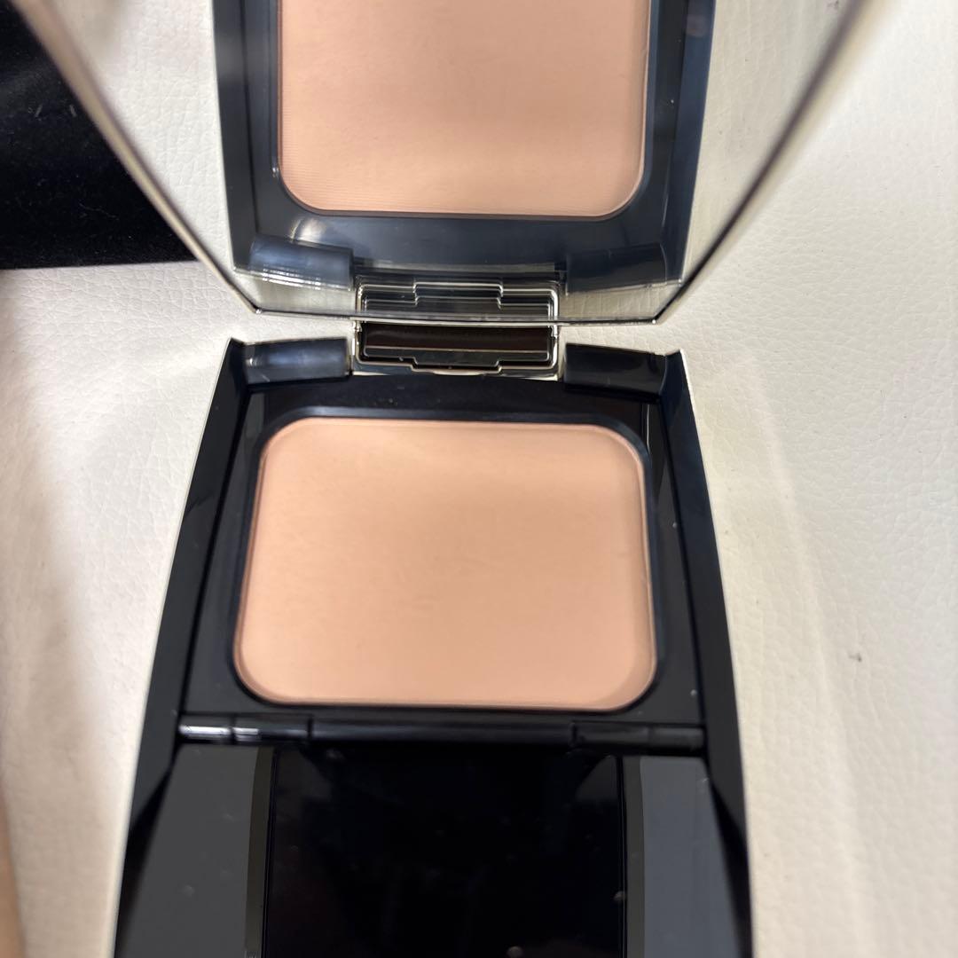 ランコム アプソリュ タン サブリムラディアンス コンパクト