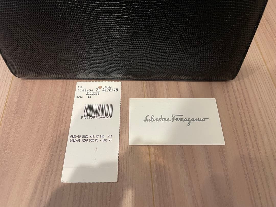 Salvatore Ferragamo ヴァラリボン 2wayハンドバッグ