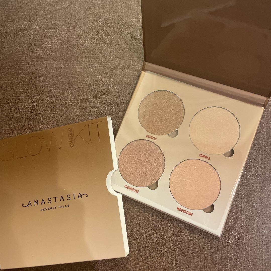 【新品】アナスタシア コントア グローキット 人気色