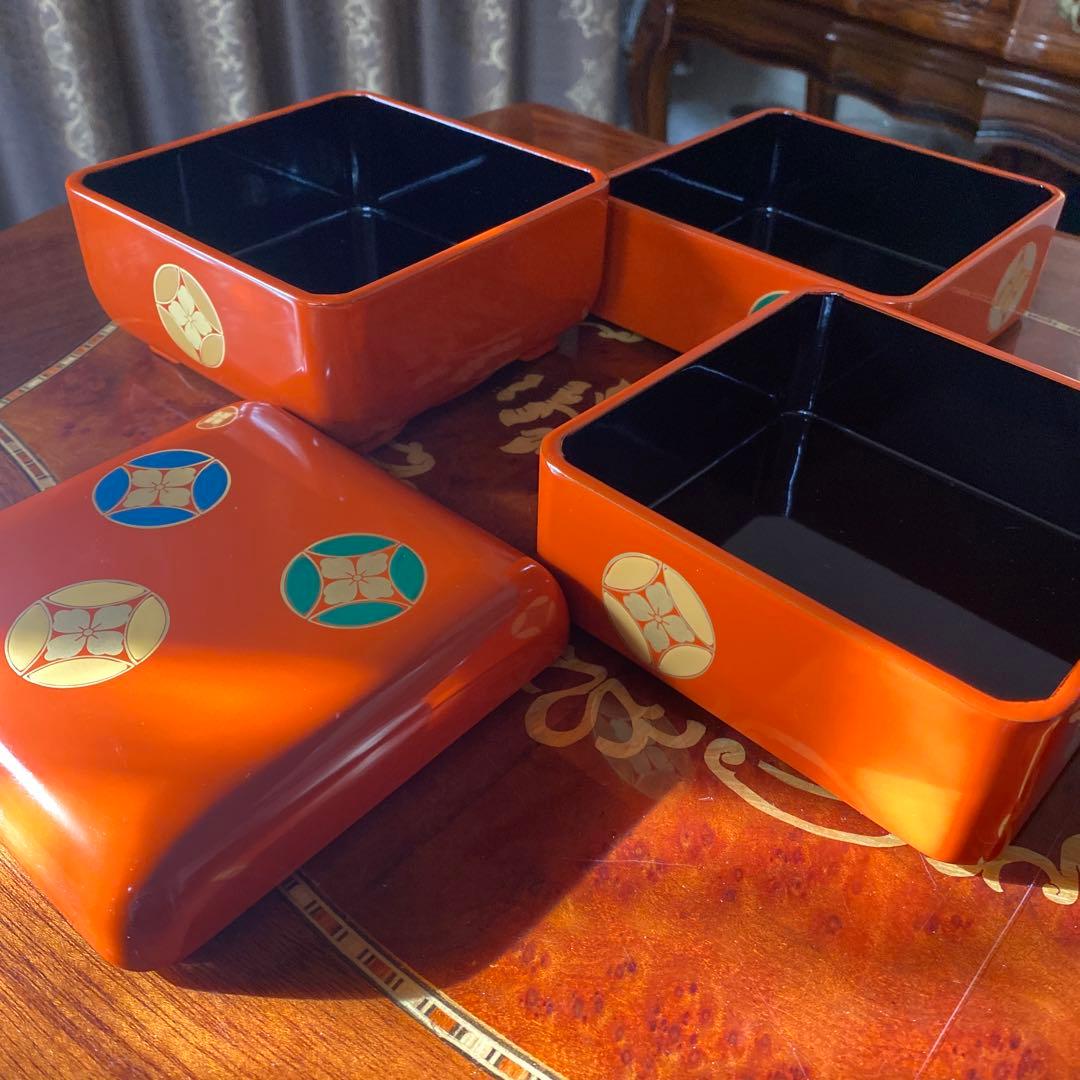 天然木　姫小重　三段重　雛祭り　ひな祭り　うるし塗　漆　白木屋　レア