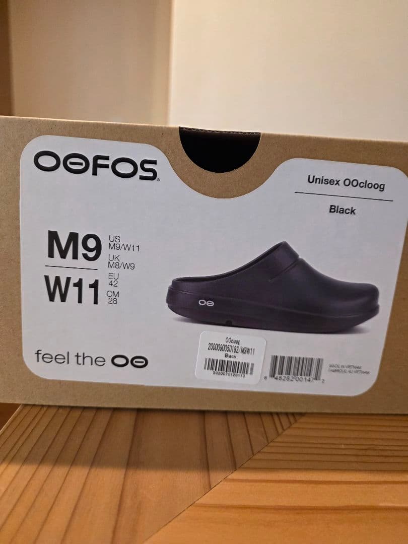 【新品未使用】oofos OOcloog ブラック 28cm