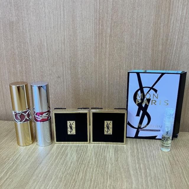 ●イヴ・サンローラン　コスメ　まとめ　5点