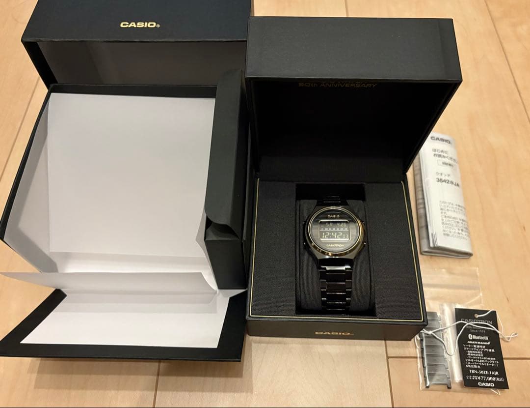 カシオトロン　復刻モデル　CASIO デジタル腕時計 50周年記念モデル
