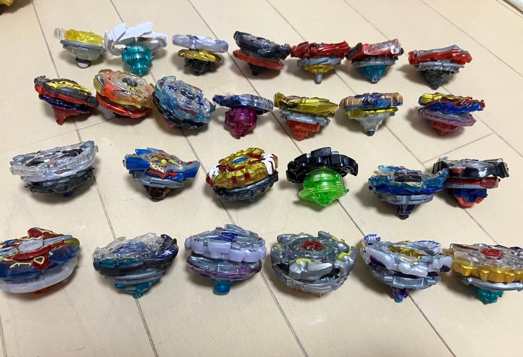 ❗️値下げ中❗️【豪華】ベイブレードバースト 引退品 大量まとめ売り