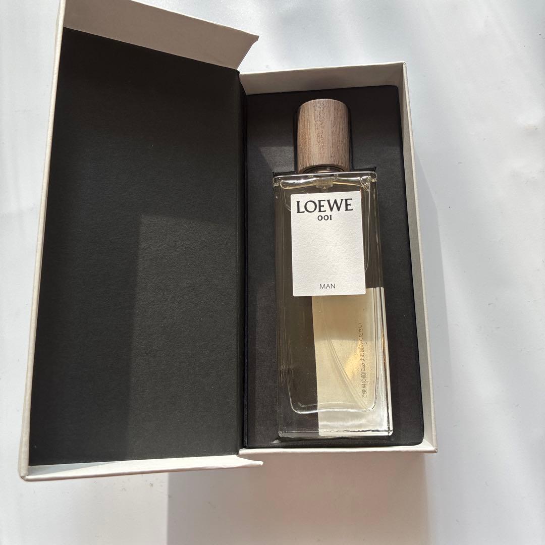 新品　未使用　ロエベ 001 マン オードゥ パルファム 50ml