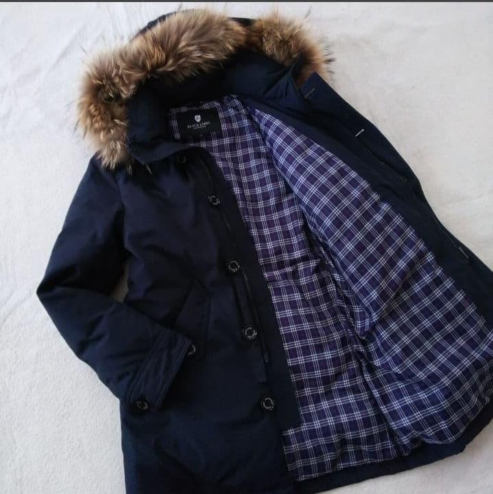 1月30日まで 極美品 M ブラックレーベルクレストブリッジ ダウンコート