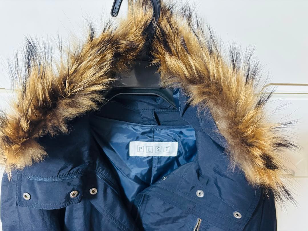【新品タグ付】PLST プラステ　ファー付　モッズコート Mサイズ　紺色