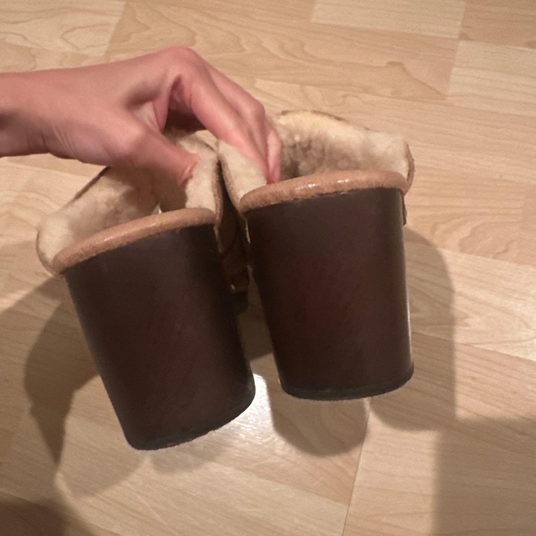 値下げ⭐︎UGG⭐︎アグ⭐︎ブラウンファー⭐︎クロッグサンダル　サボ/ヒール/24cm