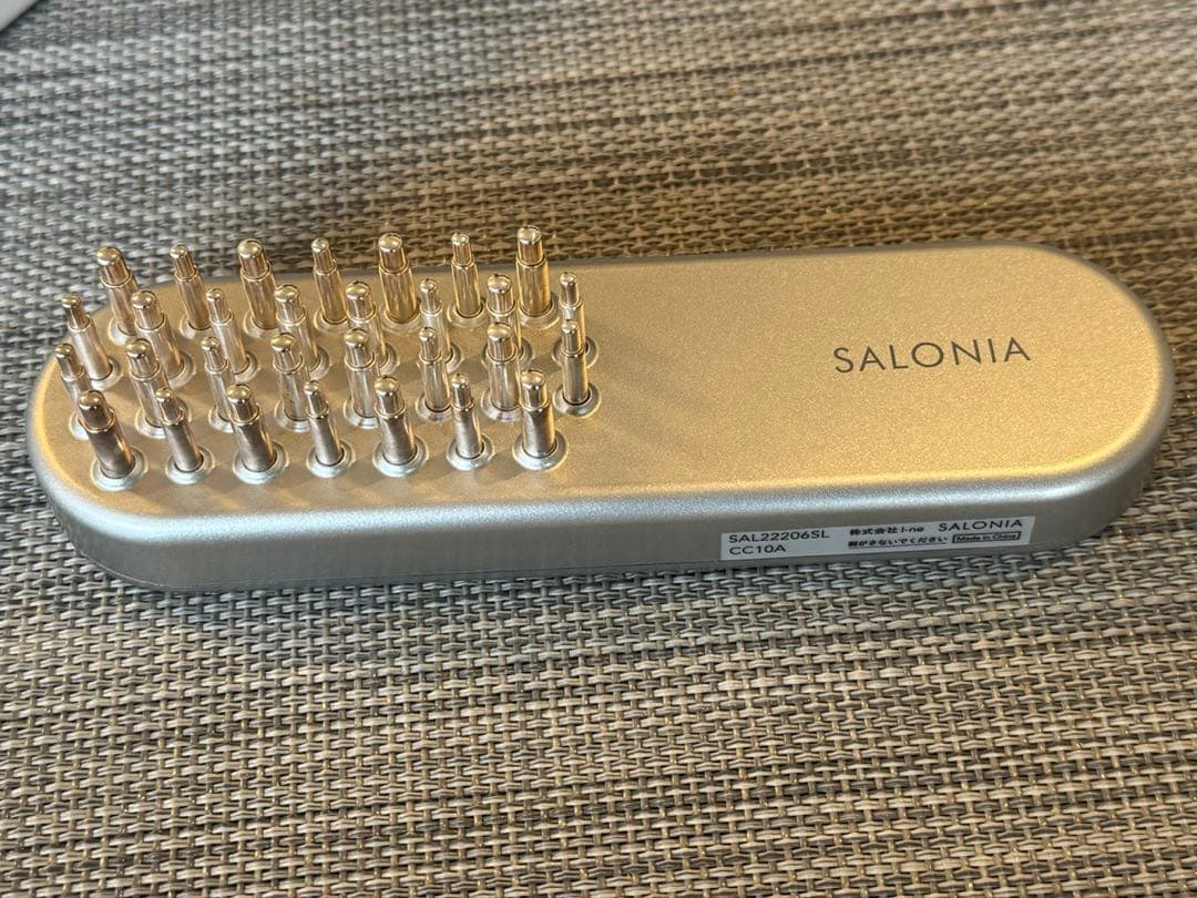 美品　SALONIA 美顔器 シルバー　リフトブラシ　電気ブラシ