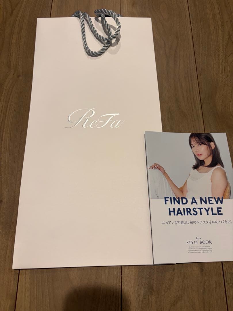 【新品未開封】ReFa リファストレートアイロンプロ　アイボリー※ショップ紙袋付