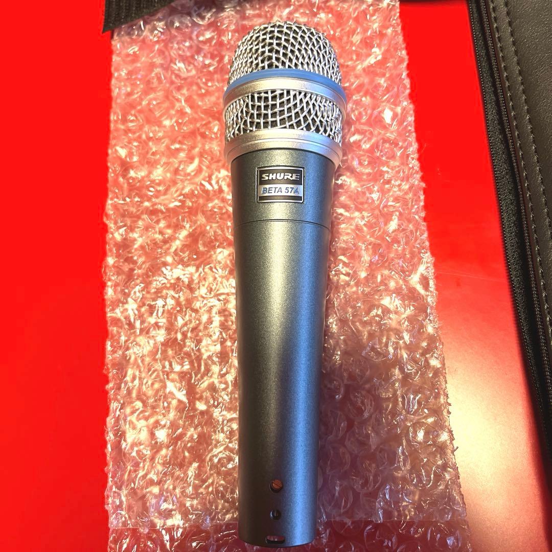 SHURE シュアー　ダイナミックマイク　収納ケース付き　BETA57A