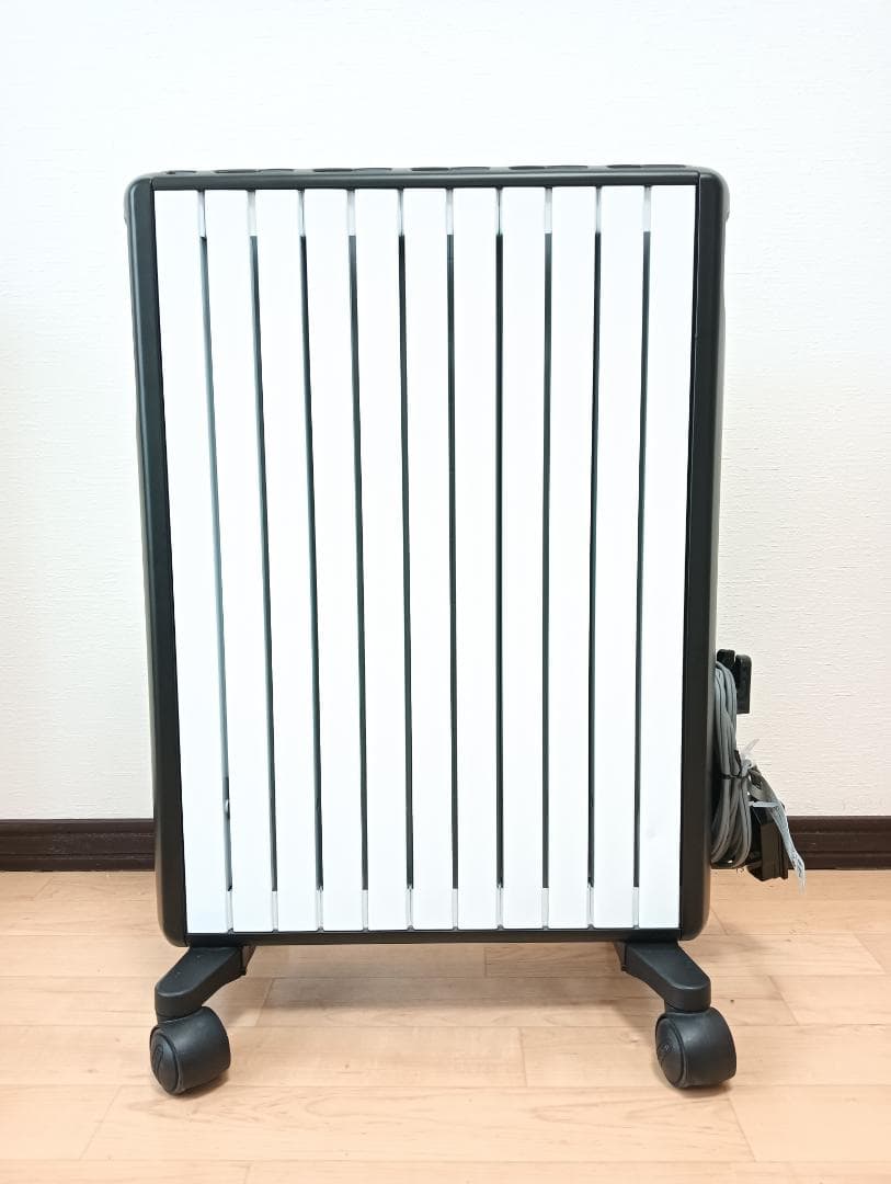 【美品】DeLonghi MDHAA15WIFI-BK オイルヒーター