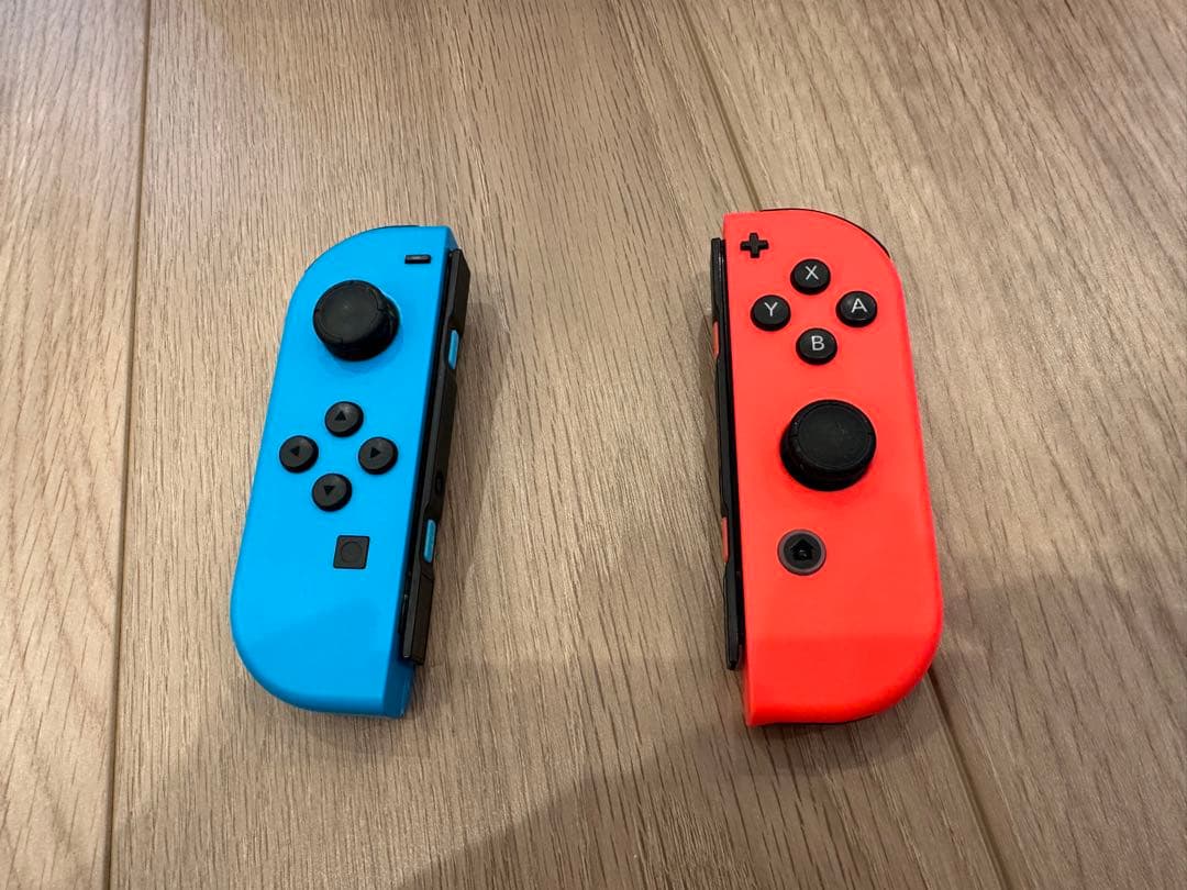 【美品】Switch本体×保護シール付き×人気ソフト8本×プロコン×SDカード