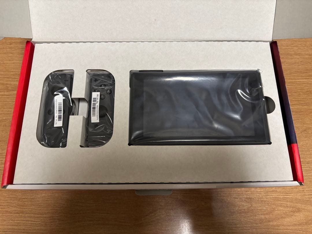 Nintendo Switch 本体 + Proコントローラー