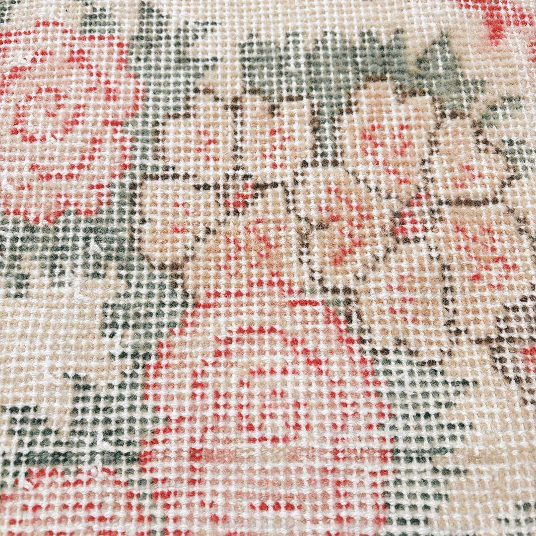 トルコ　ヴィンテージ ラグ　フローラル　ピンク