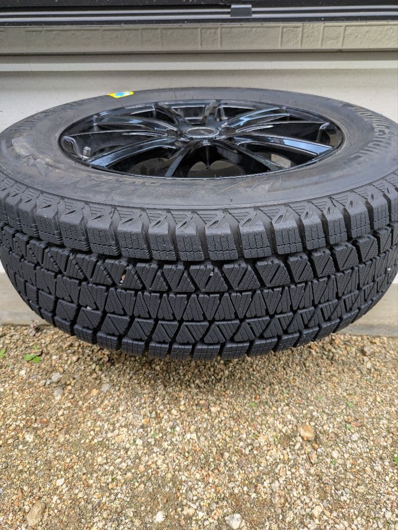 BLIZZAK DM-V3 225/65R17 タイヤ・ホイールセットブリザック