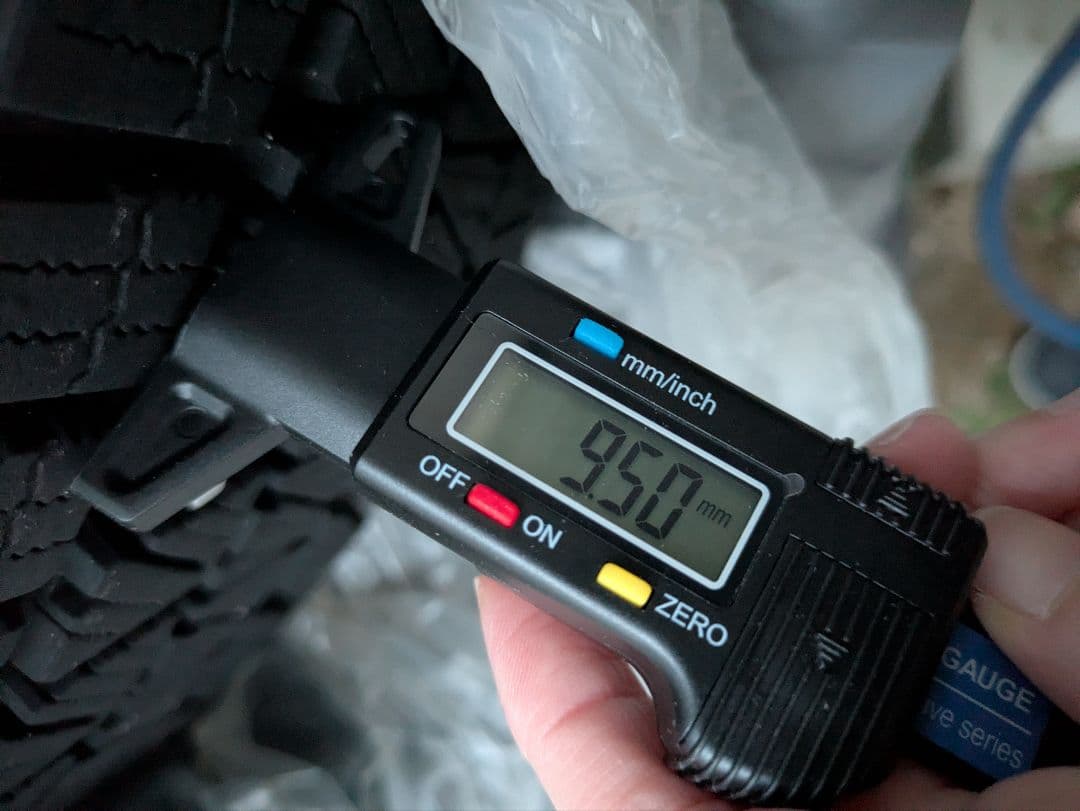 BLIZZAK DM-V3 225/65R17 タイヤ・ホイールセットブリザック