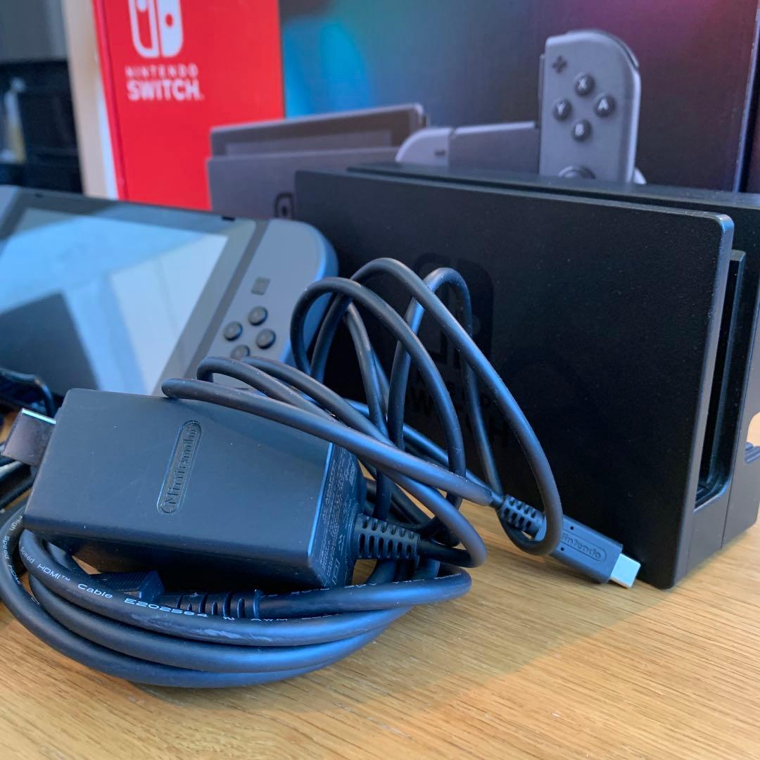 【美品】Nintendo Switch 21年強化型 付属品完備＋未使用ケース付