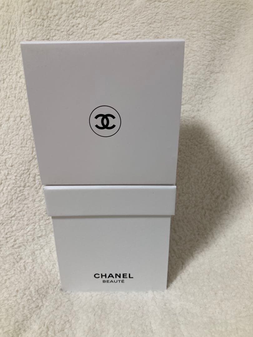 CHANEL 2025 ホリデー限定 スノードーム 新品 箱付き
