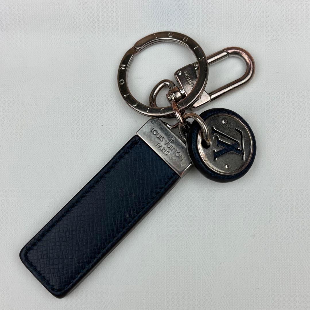 ルイヴィトン タイガ ポルト クレ ネオ LVクラブ M00035