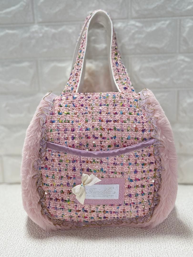 あ*こ様 コヤンイサムチョ　ハンドメイド　ファーバッグ　白　ルミちゃん　うさぎ