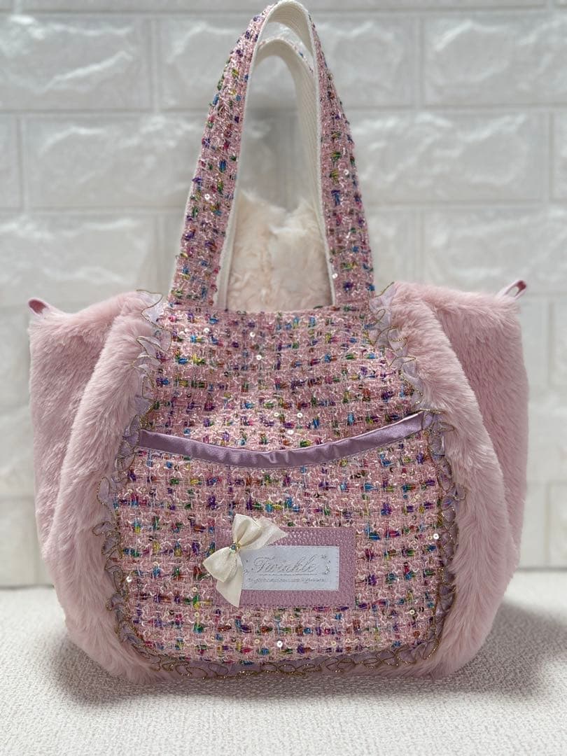 あ*こ様 コヤンイサムチョ　ハンドメイド　ファーバッグ　白　ルミちゃん　うさぎ