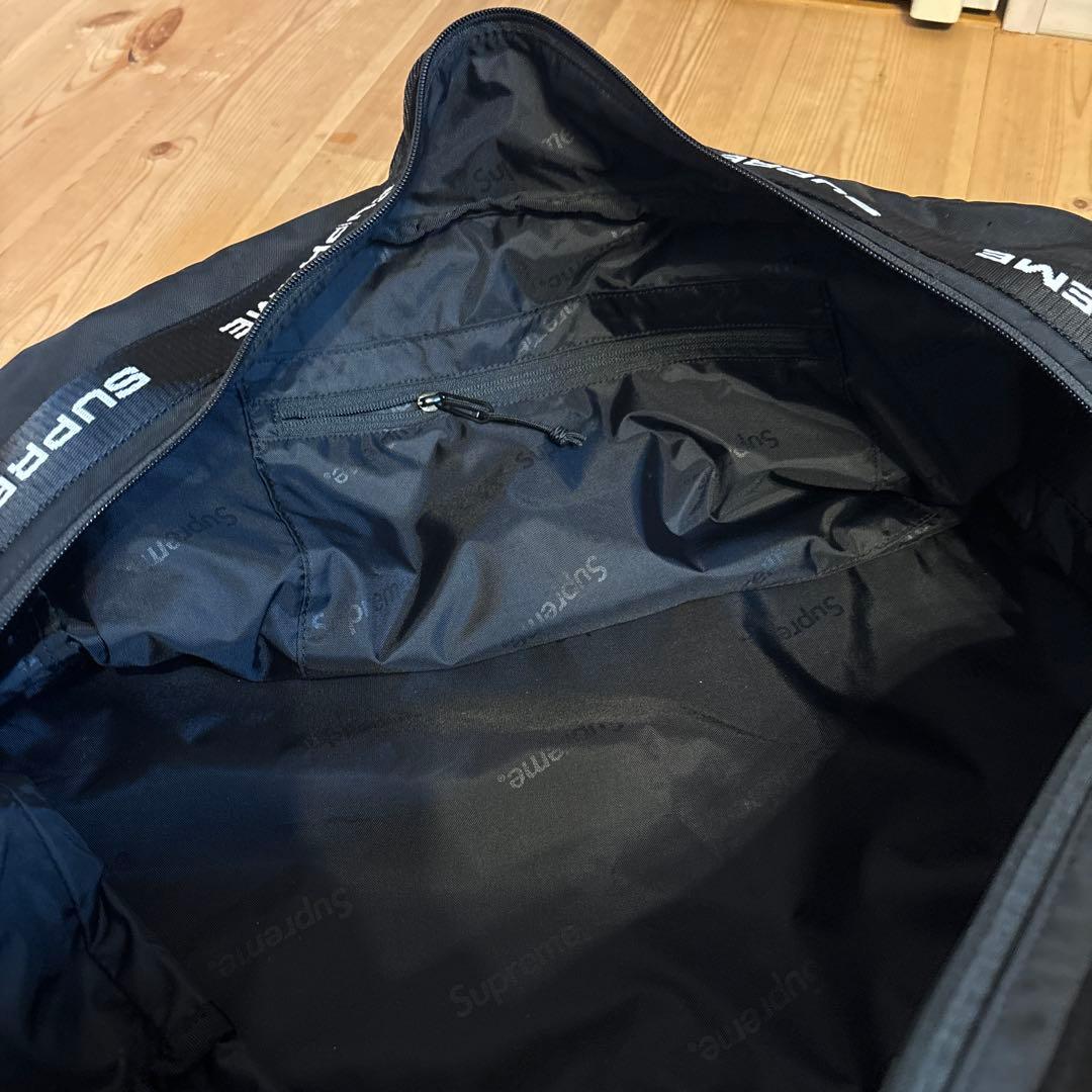 シュプリームボストンバック　ダッフルバック　ショルダーバック