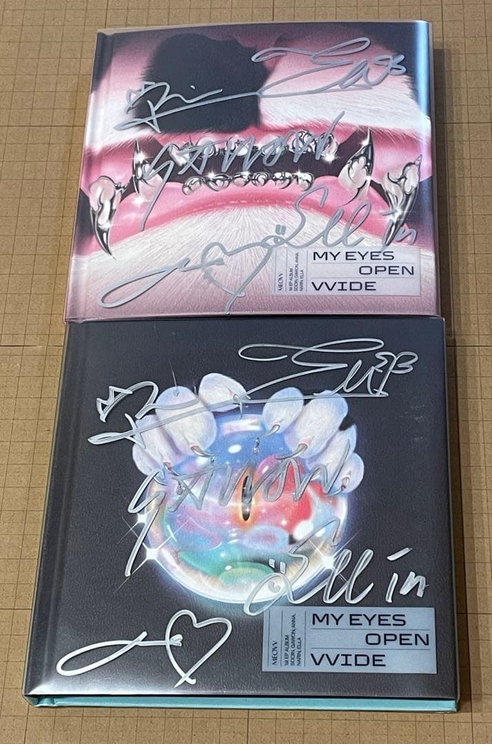 MEOVV 1st メンバー全員直筆サイン入りアルバム 2ver.セット