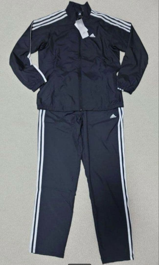 最終値下げ【希少】アディダス　裏起毛ウインドブレーカー上下　レディースL　未使用