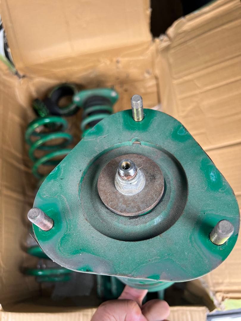 30アルファード　車高調