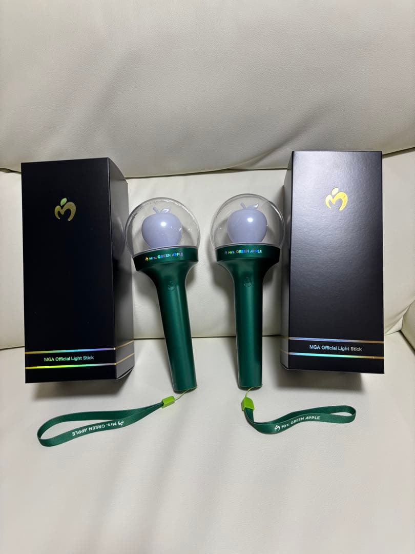 【美品】MGA Official Light Stick グリーン　2個セット