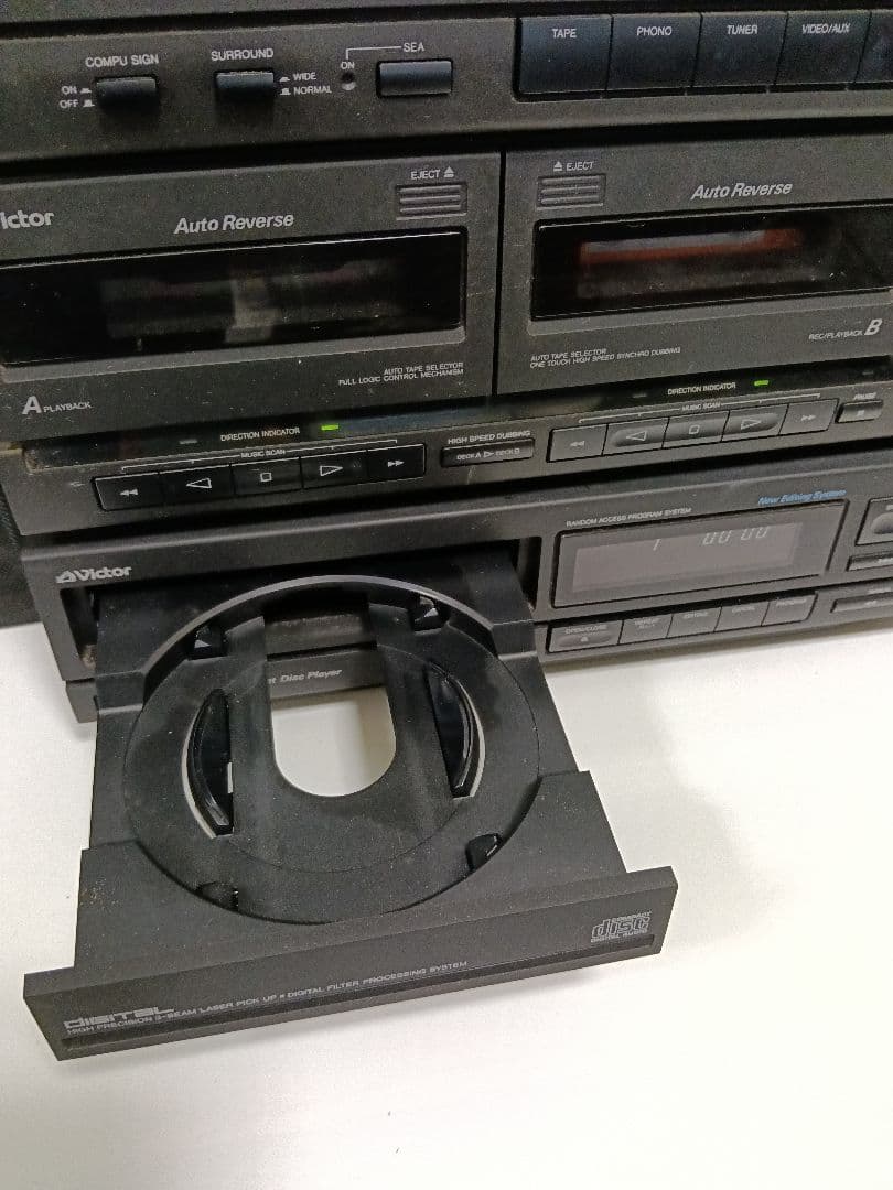 Victor　コンポ　DC-1100