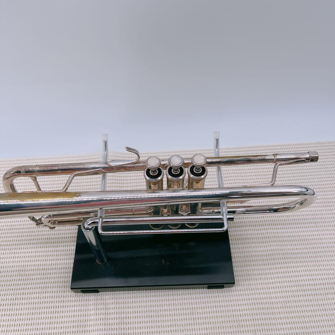 【凹み無しお買い得】BACH TR-600 B♭トランペット　銀メッキ