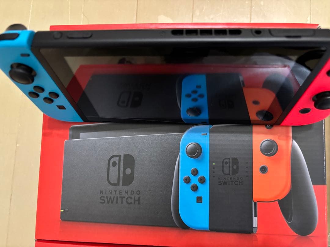 Nintendo Switch ネオンブルー/ネオンレッド 本体　新品購入品