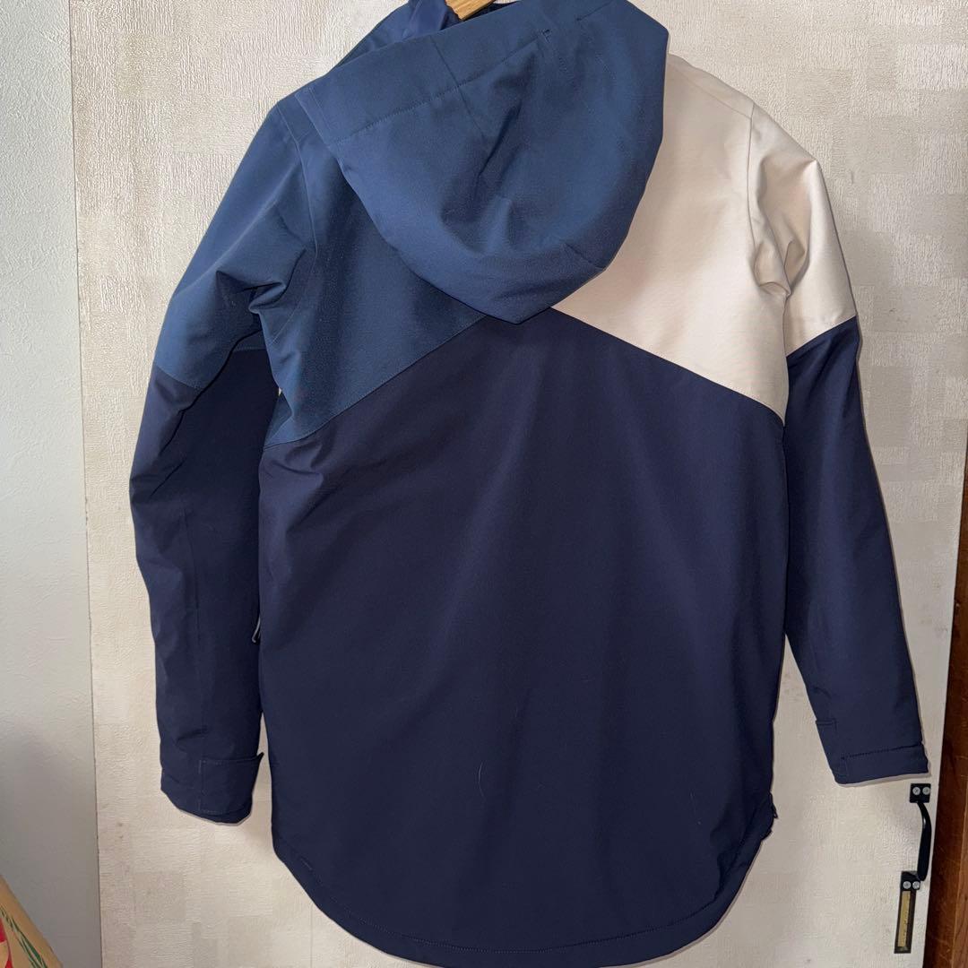 SALOMON NO DRAMAフード付きウェア ネイビー