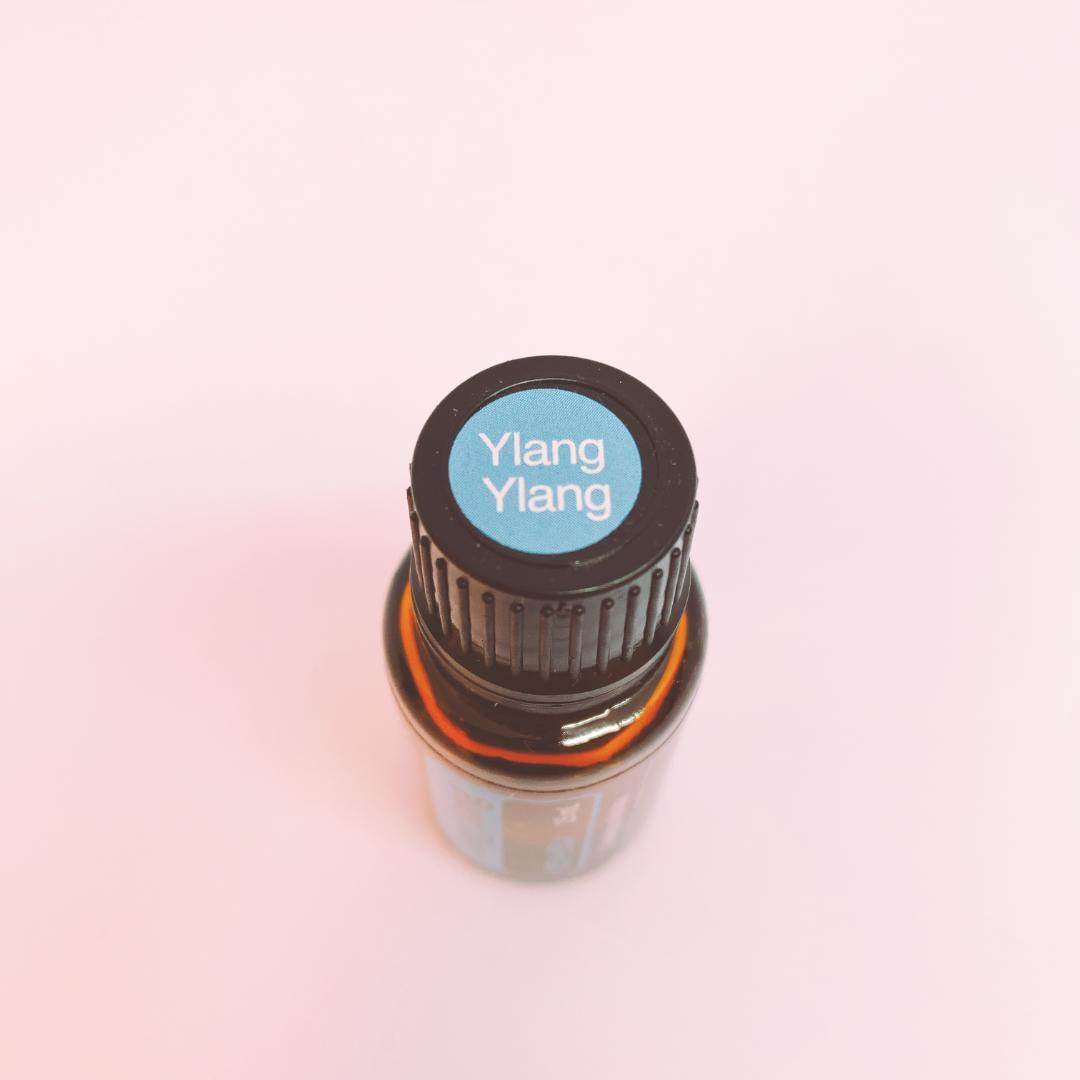 リィリー【フォロー割】doTERRA ラベンダー 15ml 他 新品