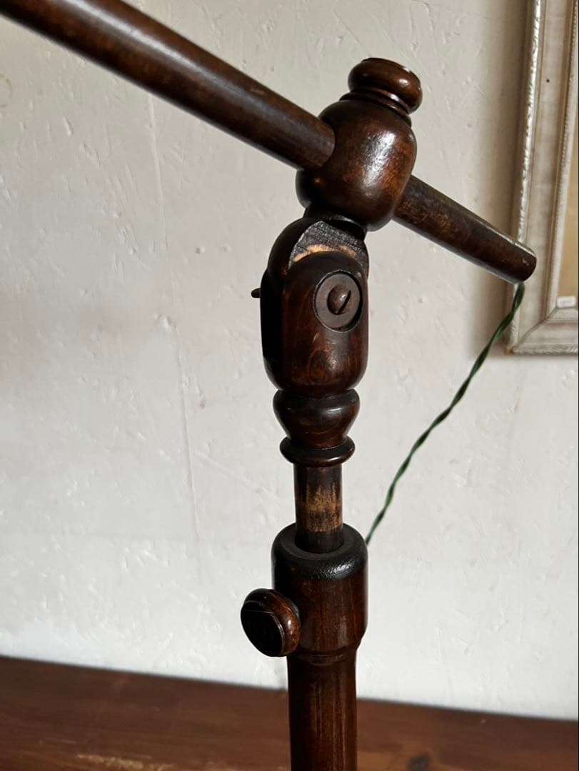 貴重！アンティークアーム木製のスタンドランプ　戦前スタンドライト　卓上ライト