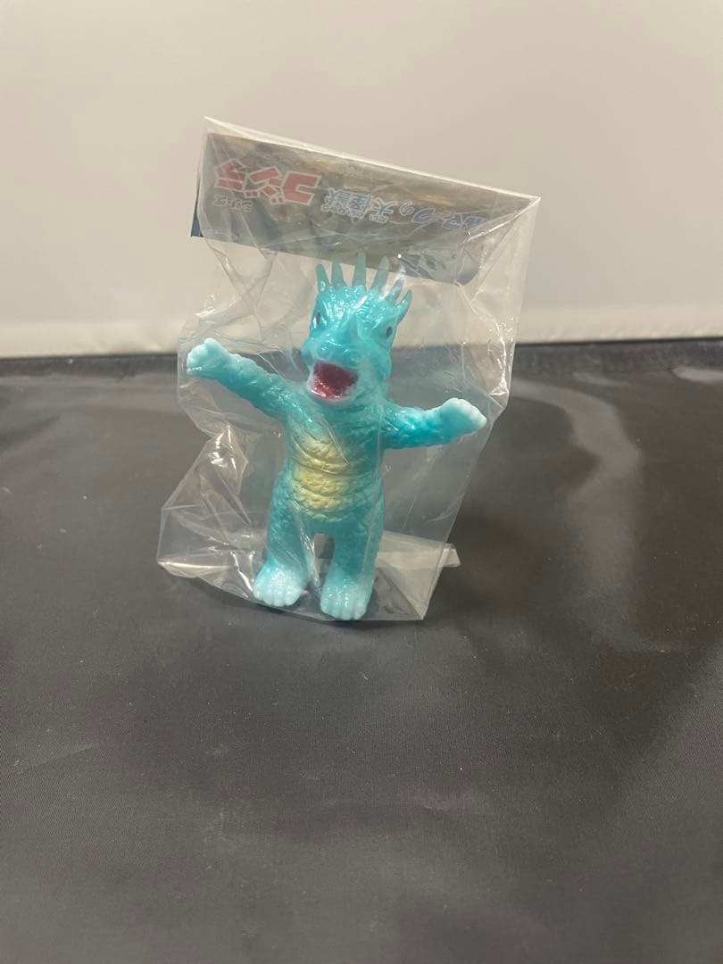 M1号 ブルマァク復刻 怪獣のたまご