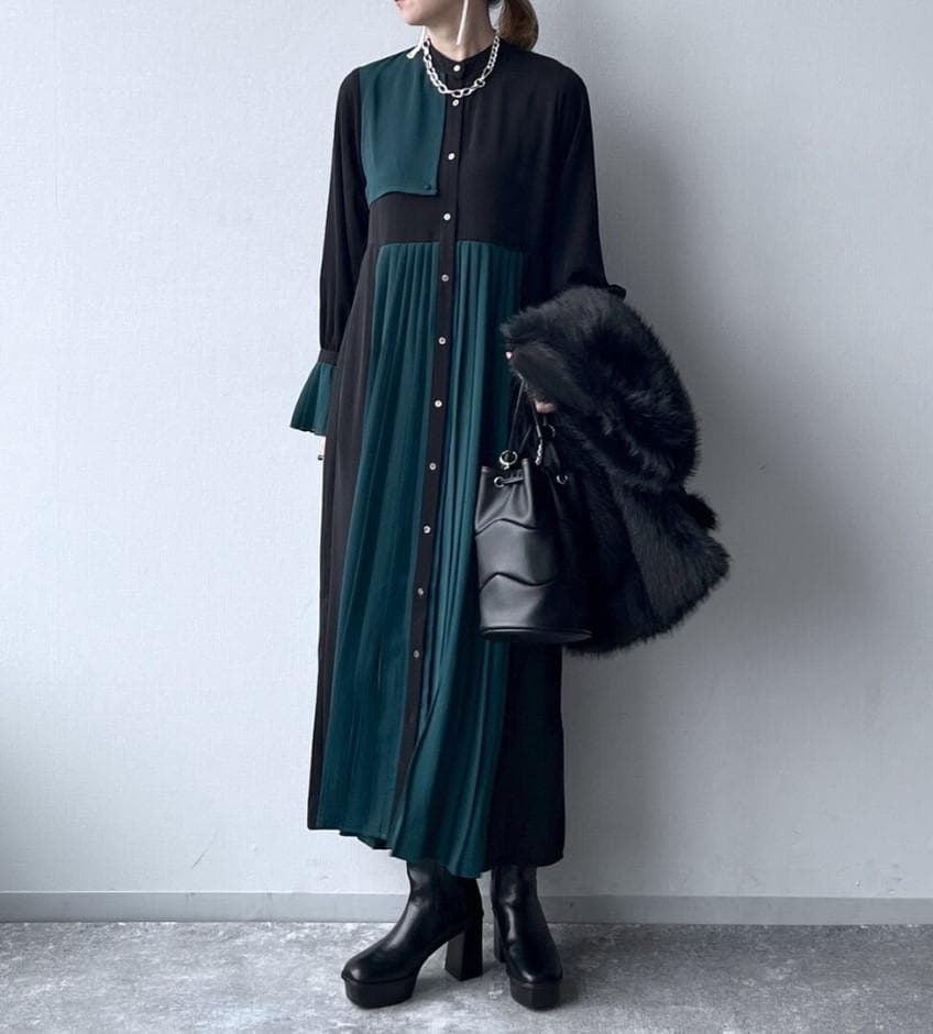 【美品】HARE　ソデプリーツキリカエワンピース　ブラック×グリーン　ベルト付