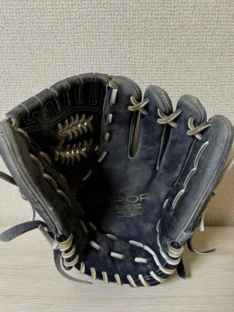 【レア】ナイキ　NIKE 軟式グローブ　投手用　内野手用