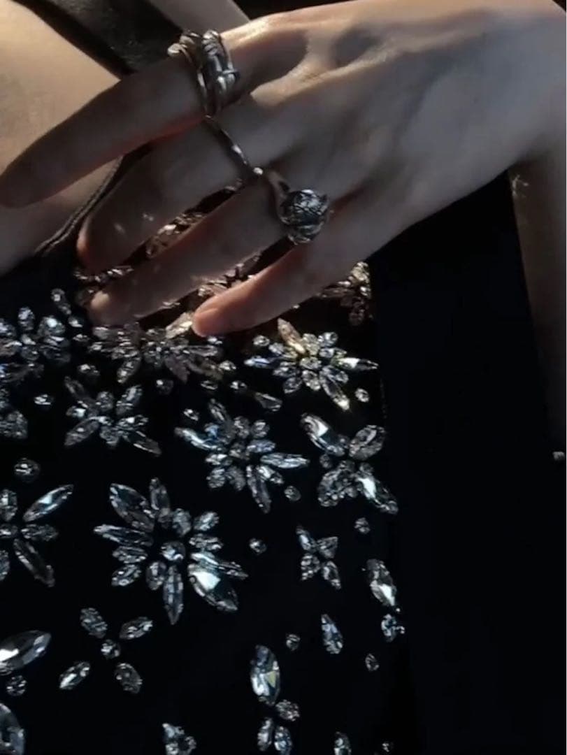 新品タグ付き ダーリッチ ジュエリーフレアチュニック ブラック