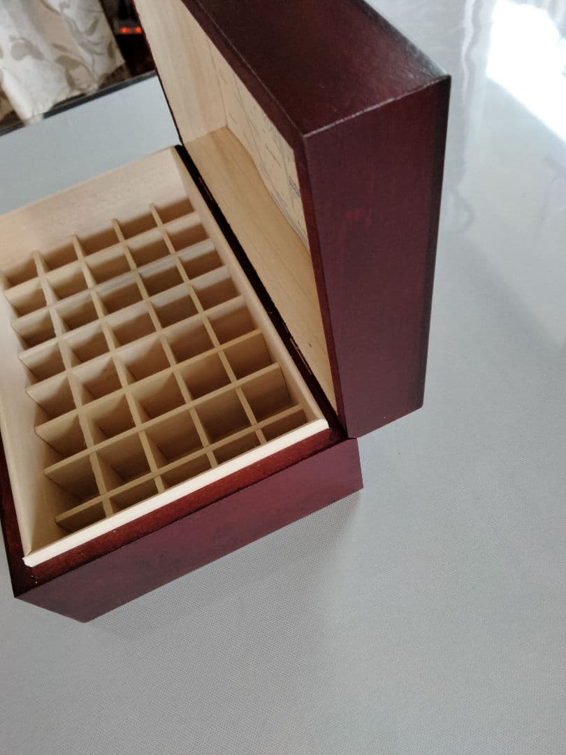 【01/2036】フラワーエッセンスのフルセットと専用木箱♪ヒーリングハーブス社