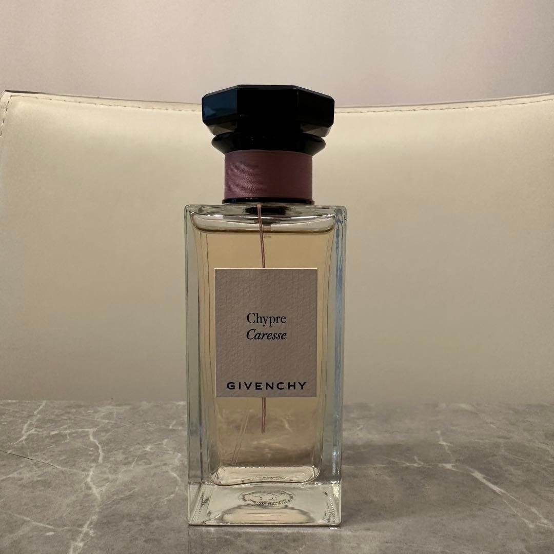 【日本未発売】ジバンシー 香水 100ml