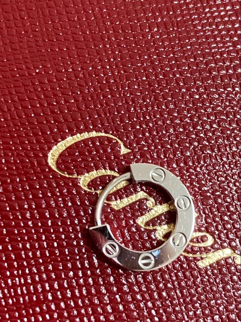 カルティエ LOVE シングルピアス　18金ホワイトゴールド　片面ダイヤモンド