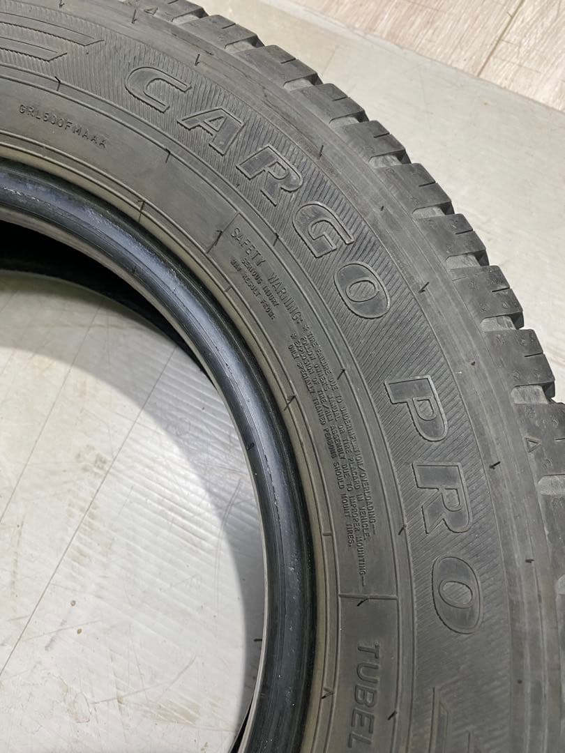 145R12LT GOOD YEAR CARGO PRO 20年　2本